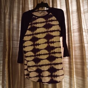 LulaRoe long sleeve t shirt